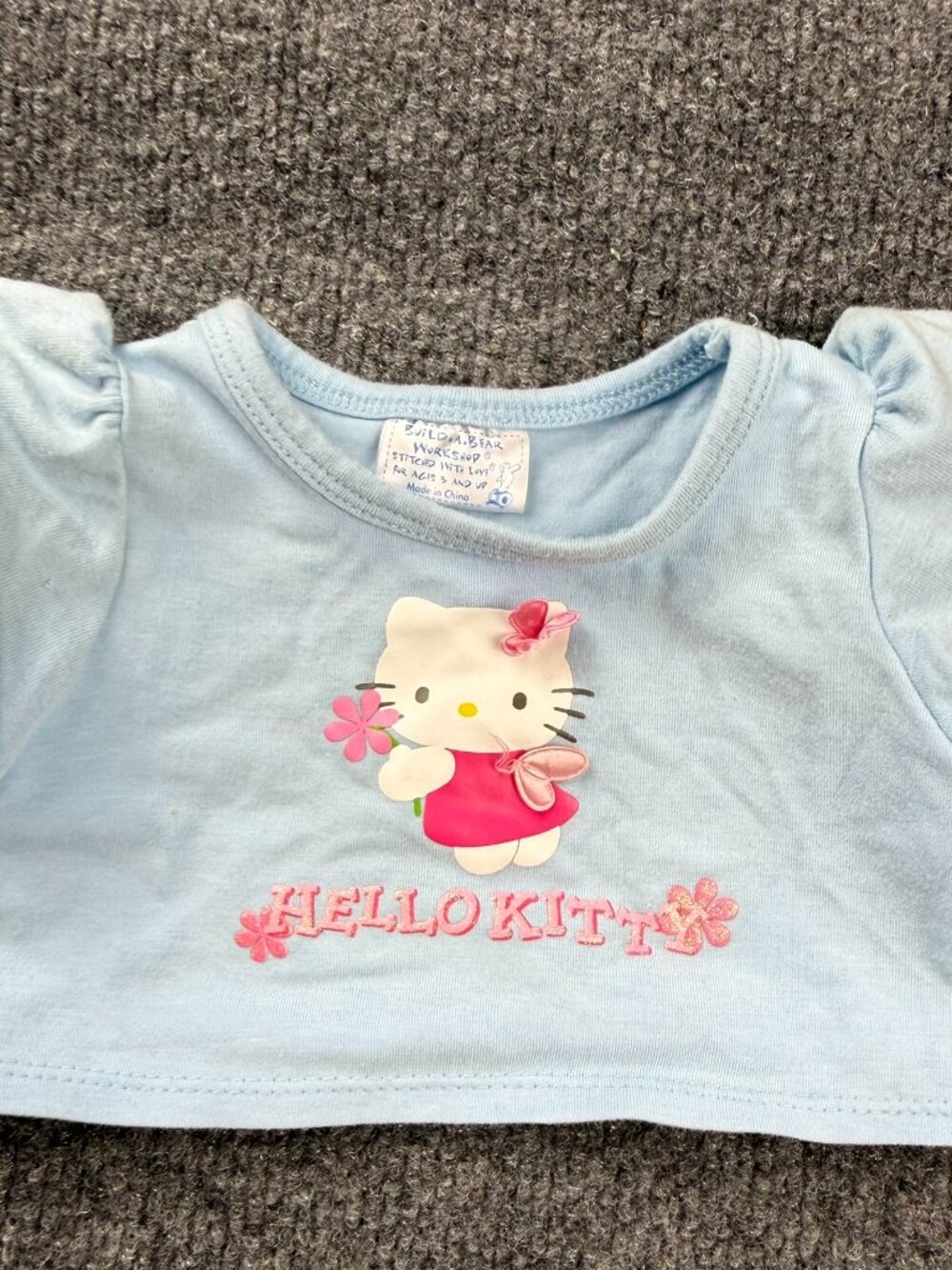 Build-A-Bear Hello Kitty Blue Shirt Ages 3 And Up One Size 6"x8" Plush staines